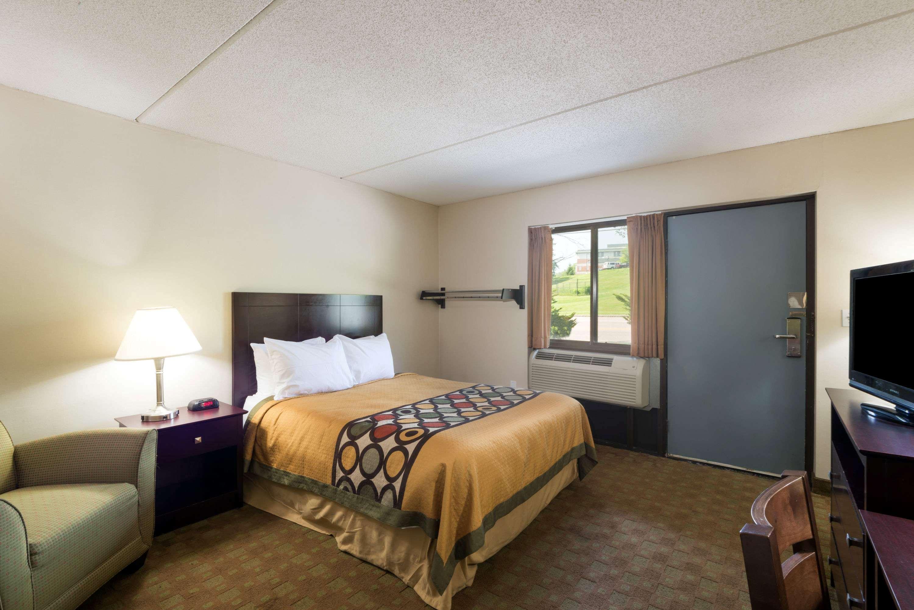 Super 8 By Wyndham White River Junction Ngoại thất bức ảnh